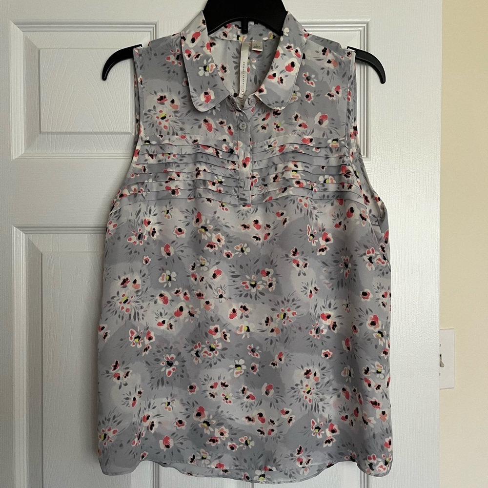 LC Lauren Conrad Gray Sleeveless Boxy Polo Blouse